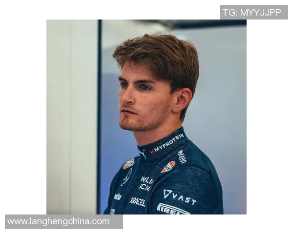 F1赛季车手实力对比与未来发展趋势分析 F1赛季车手实力对比与未来发展趋势分析