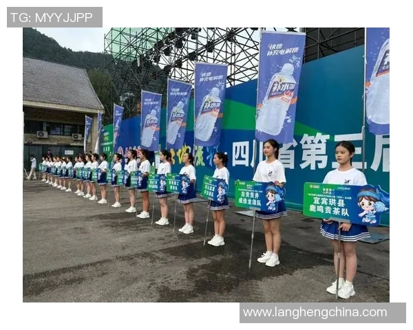 总决赛赛场小动作频频曝光引发热议 球迷和专家各执一词 总决赛赛场小动作频频曝光引发热议 球迷和专家各执一词