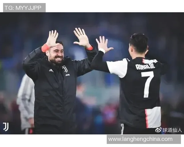 尤文图斯官方社媒回应争议事件 强调公正与透明度维护球队形象 尤文图斯官方社媒回应争议事件 强调公正与透明度维护球队形象