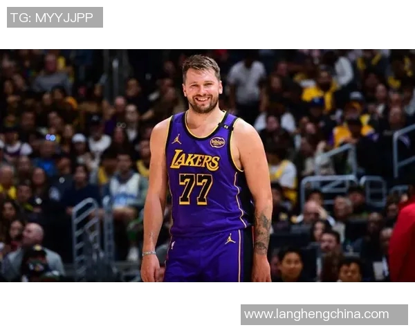 深度解析东契奇最新赛季表现与未来发展趋势全面预测 深度解析东契奇最新赛季表现与未来发展趋势全面预测