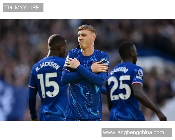 切尔西传奇球员的成长轨迹:从默默无闻到世界足球巨星的奋斗历程 切尔西传奇球员的成长轨迹:从默默无闻到世界足球巨星的奋斗历程