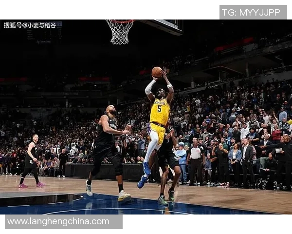 NBA交易新闻：湖人队迎来重磅新援